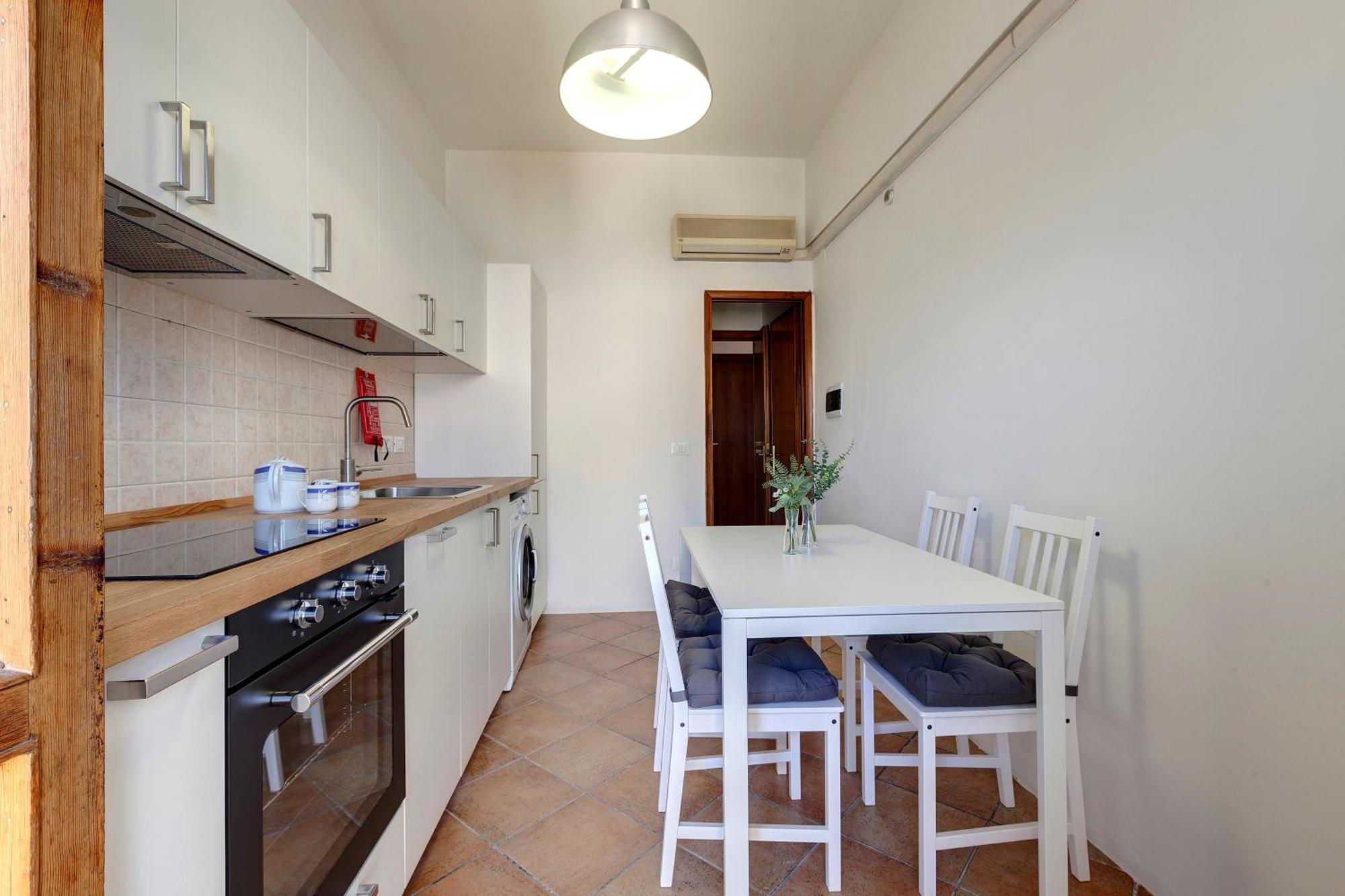 Apartment Colombo 76 Florence